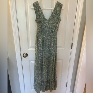 🎀Tuchovy Floral (L) Maxi Dress🎀